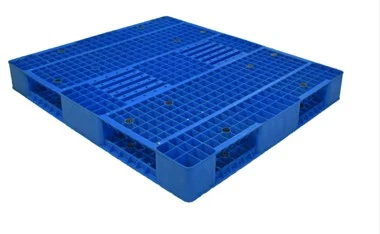 Carga De 1 Tonelada De Palet De Plastico De 1400x1200 mm